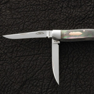Model 26 Serpentine Trapper hand made knife